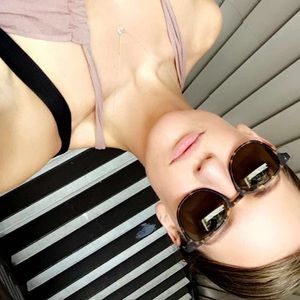 Meet your Posher, Lindsey